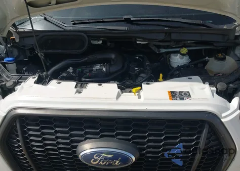 2021 Ford Transit-250 z USA, uszkodzony, nr VIN 1FTBR1C86MKA13416